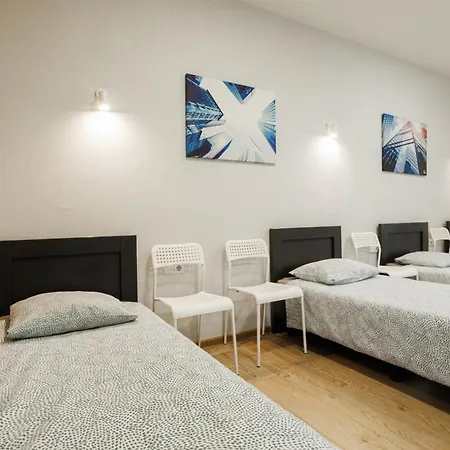 Restart Aparthotel 3*