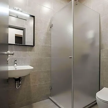 Restart Aparthotel