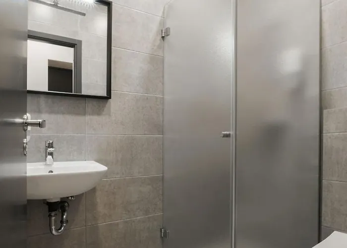 Restart Aparthotel 3*